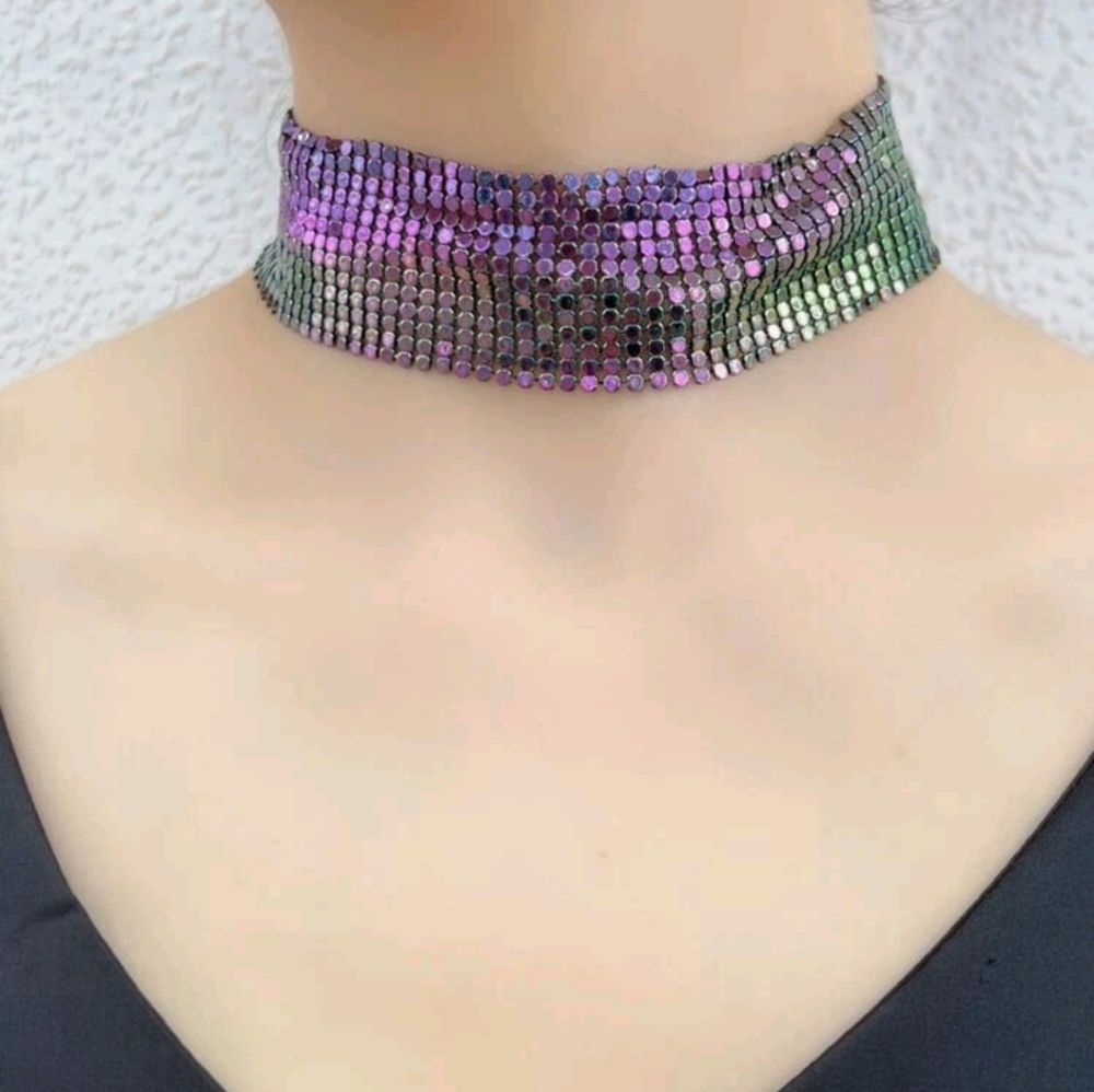 Ombre choker necklace